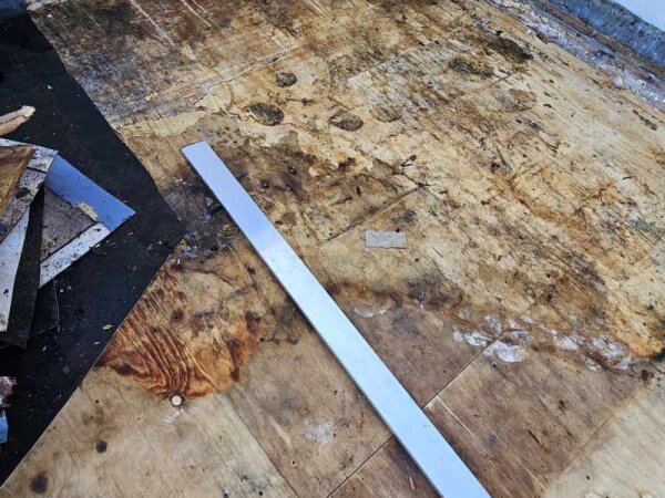 Renovatie van een dakbeschot en vervangen van boeidelen - foto 6